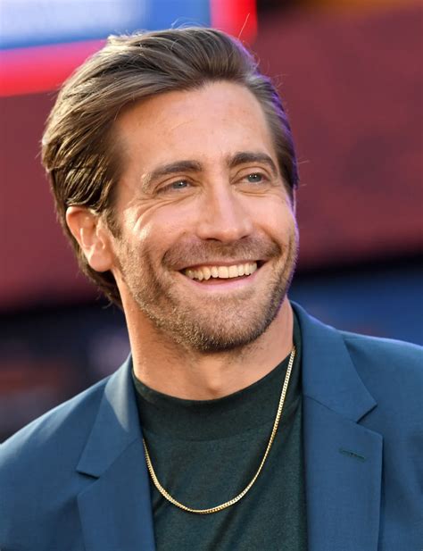 jake gyllenhaal salary.